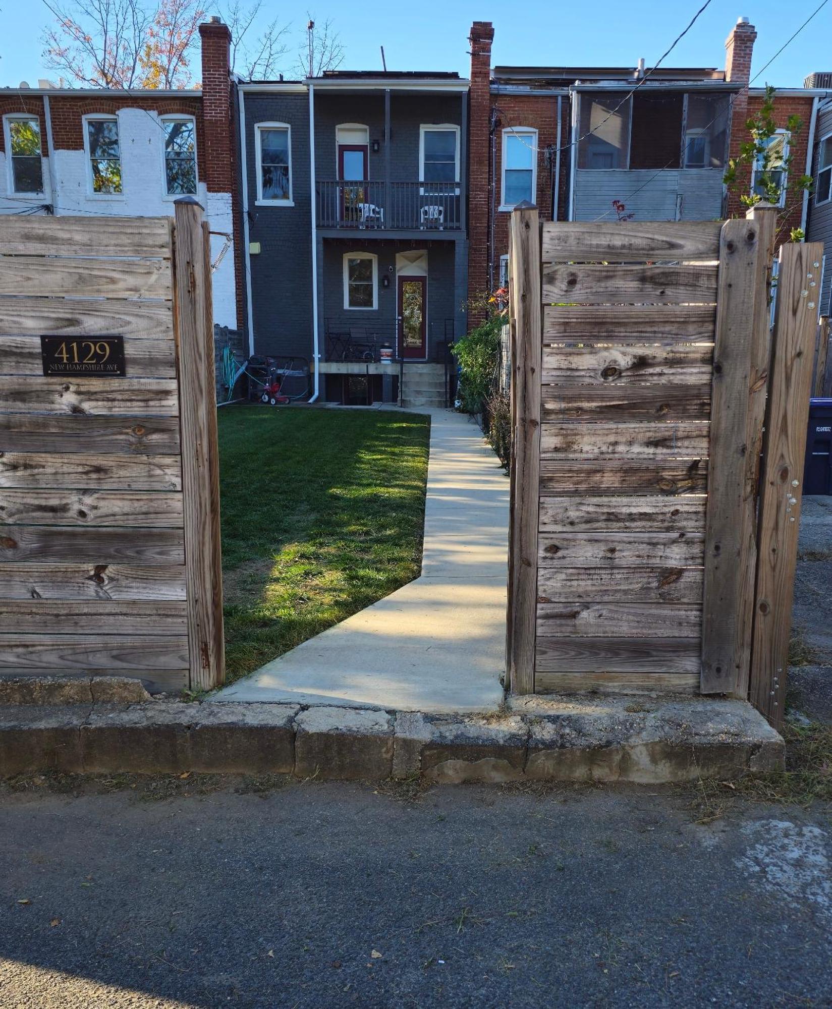 English Basement Suite In Petworth, Washington, Dc -- Free Off-Street Parking, Walk To Metro And Restaurants Extérieur photo