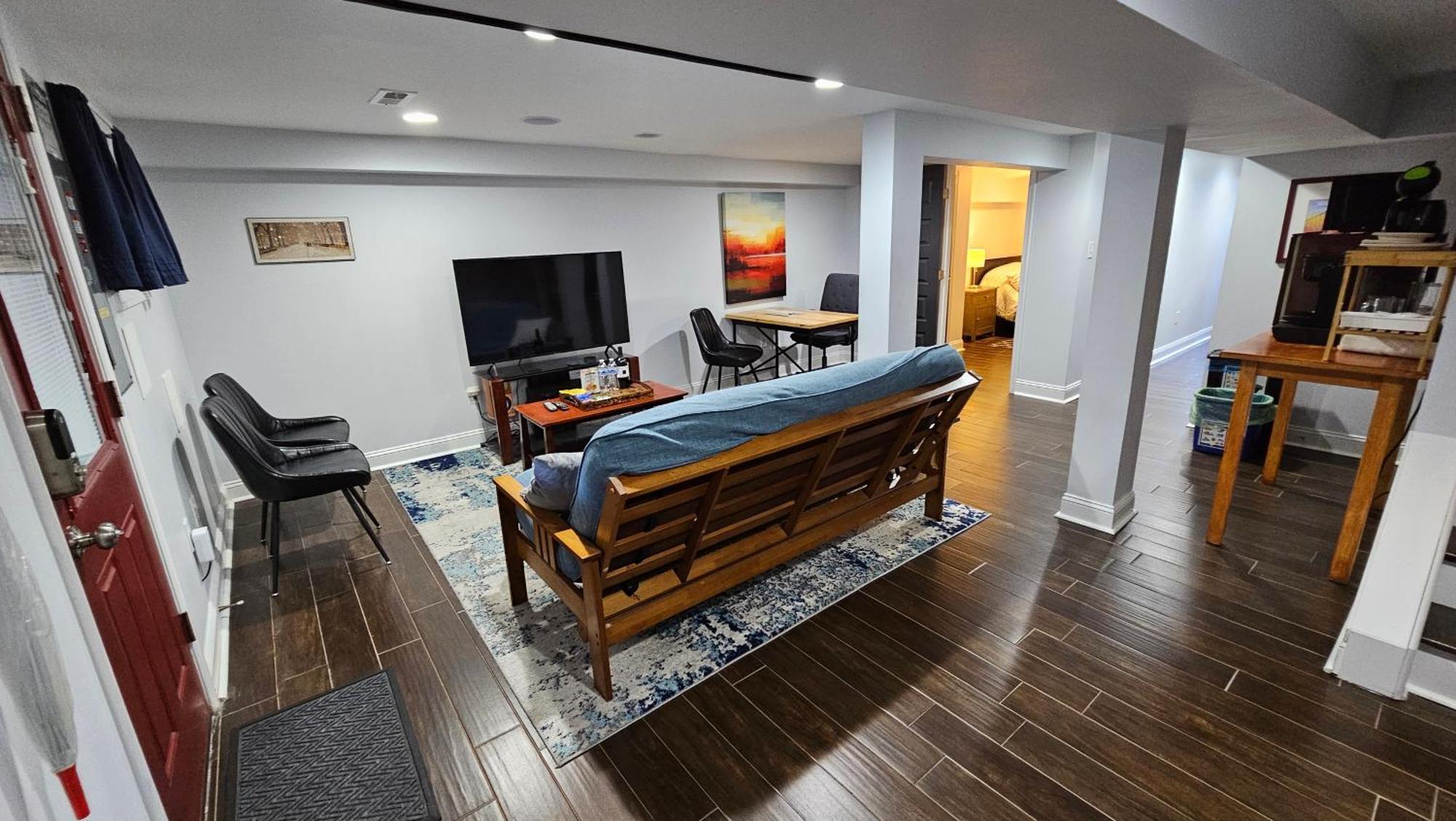 English Basement Suite In Petworth, Washington, Dc -- Free Off-Street Parking, Walk To Metro And Restaurants Extérieur photo